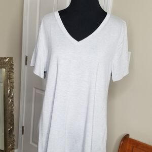 LuLaRoe Large Christy Tee